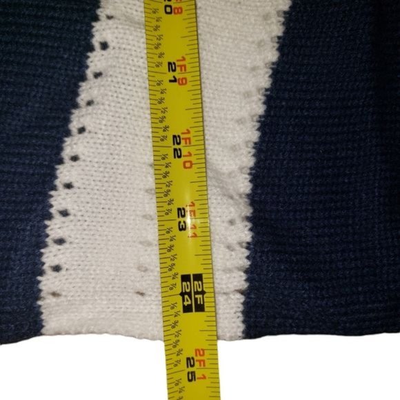 Striped Knit V-Neck Oversized Sweater Size Small - Picture 4 of 5